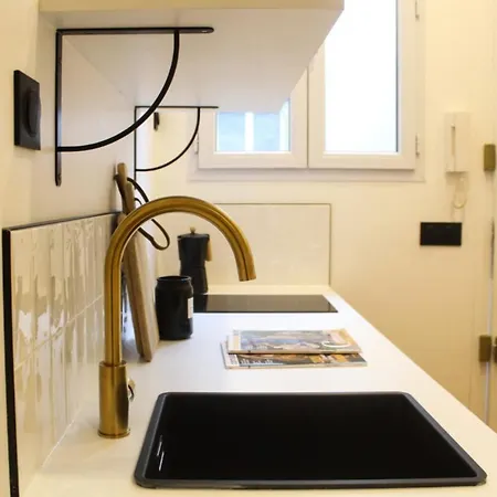 New Apt Close To Pere Lachaise * Παρίσι